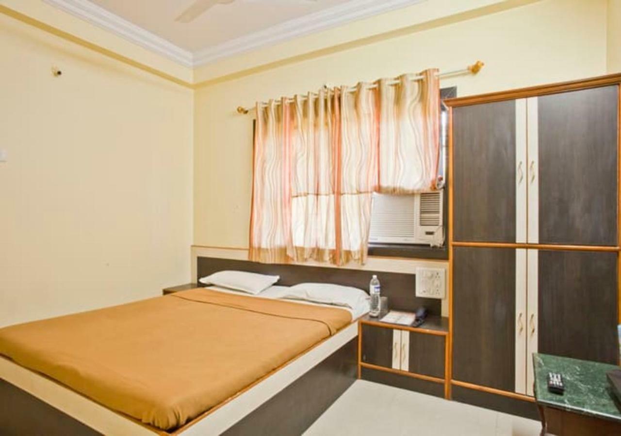Hotel Sai Ganesh Shirdi Eksteriør billede