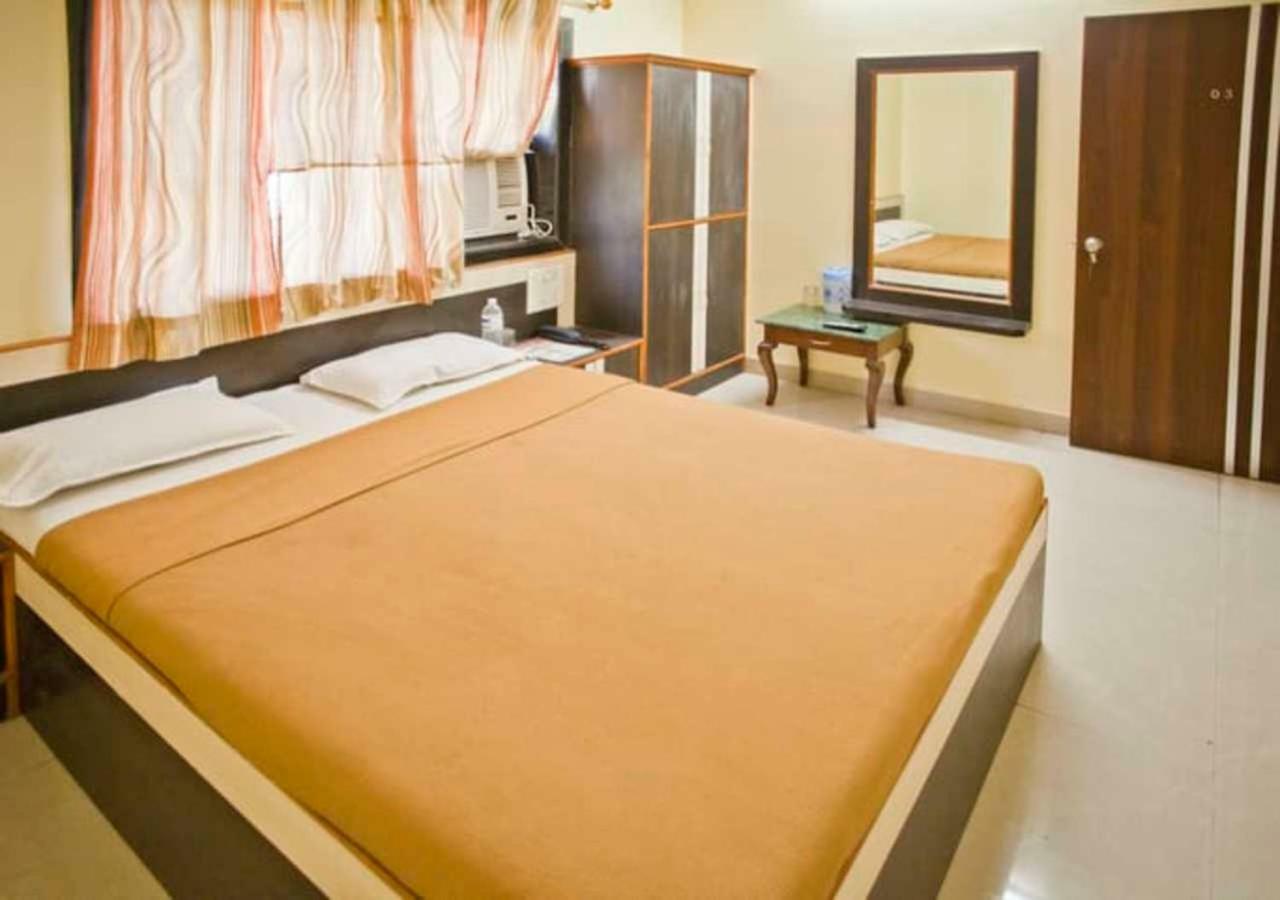 Hotel Sai Ganesh Shirdi Eksteriør billede